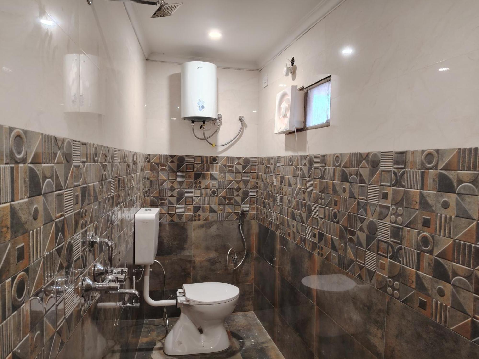 Hotel MRK Varanasi Exterior foto